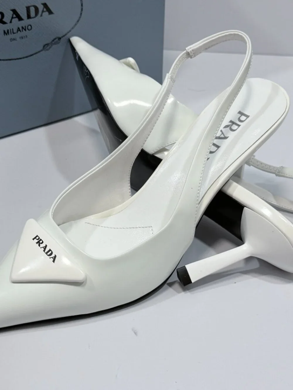 PRADA Women‘s White Heel